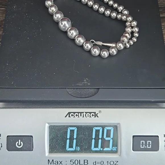 Vintage Sterling Silver Graduated Bead Necklace - Picture 8 of 8